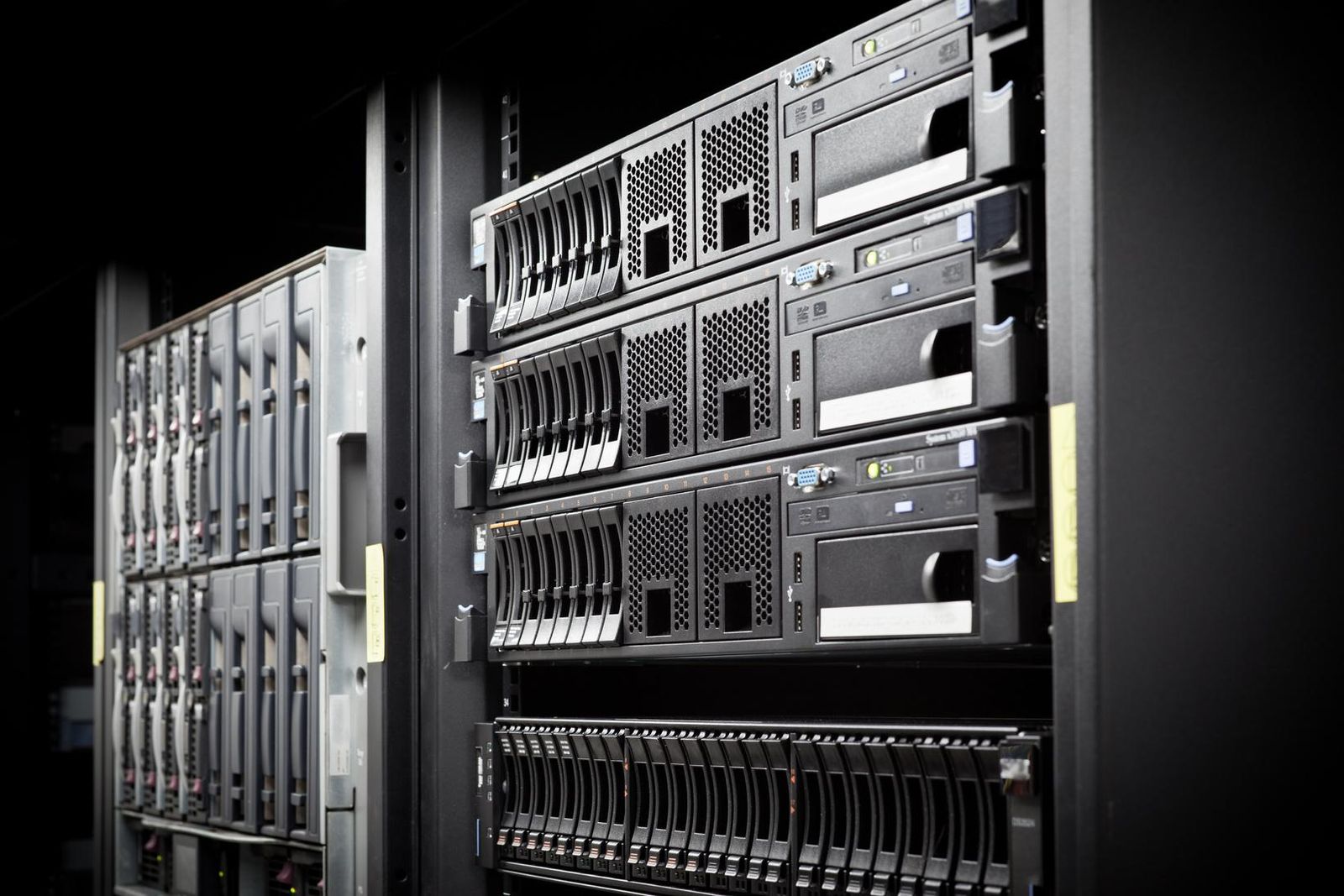 Deretan server rack
